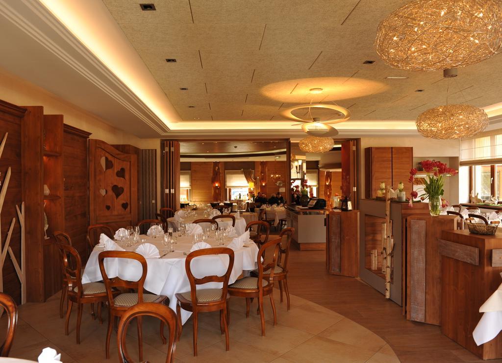 Restaurant A L'Aigle Hotel Wimmenau ภายนอก รูปภาพ