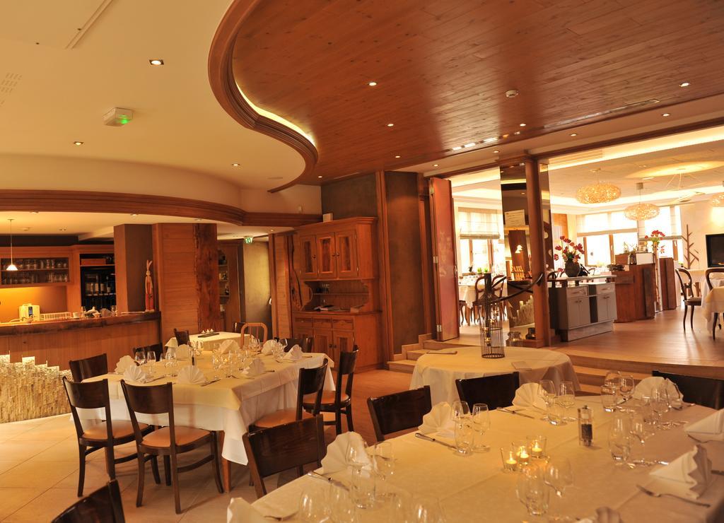 Restaurant A L'Aigle Hotel Wimmenau ภายนอก รูปภาพ